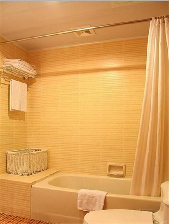 Donghai Grand Hotel Qingdao Habitación foto